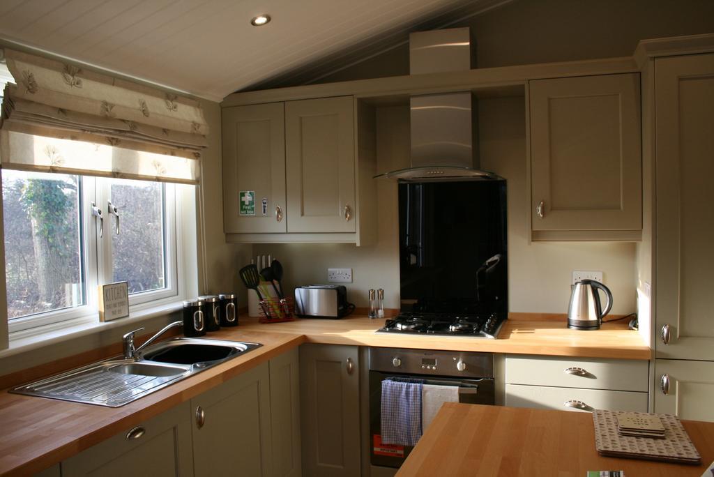 Golden Cross Holiday Park Hailsham Extérieur photo