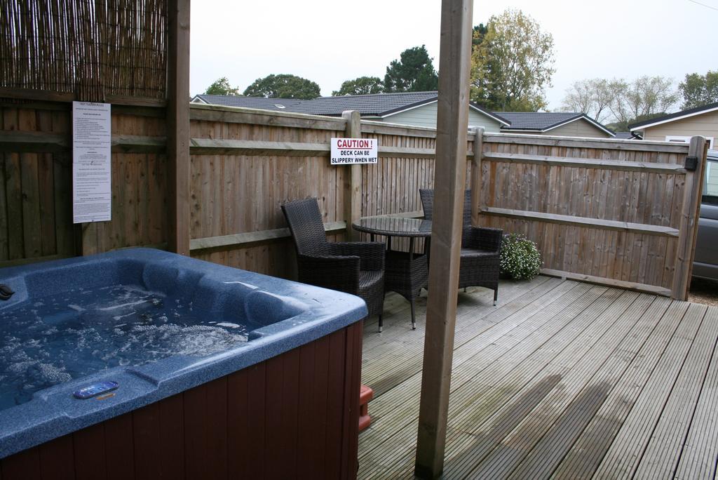 Golden Cross Holiday Park Hailsham Extérieur photo